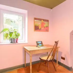 Entire In The Beautiful Calder Valley , Halifax United Kingdom